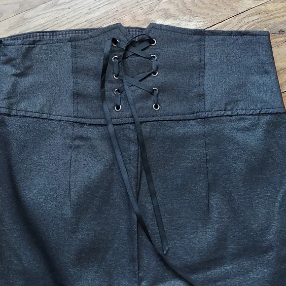 Skirts - Picture 8 of 16